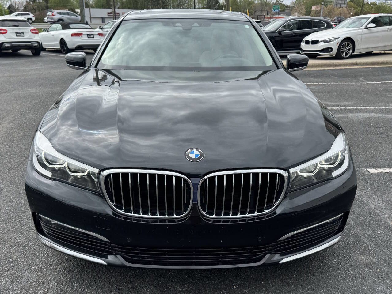 Used 2018 BMW 740i RWD image 2