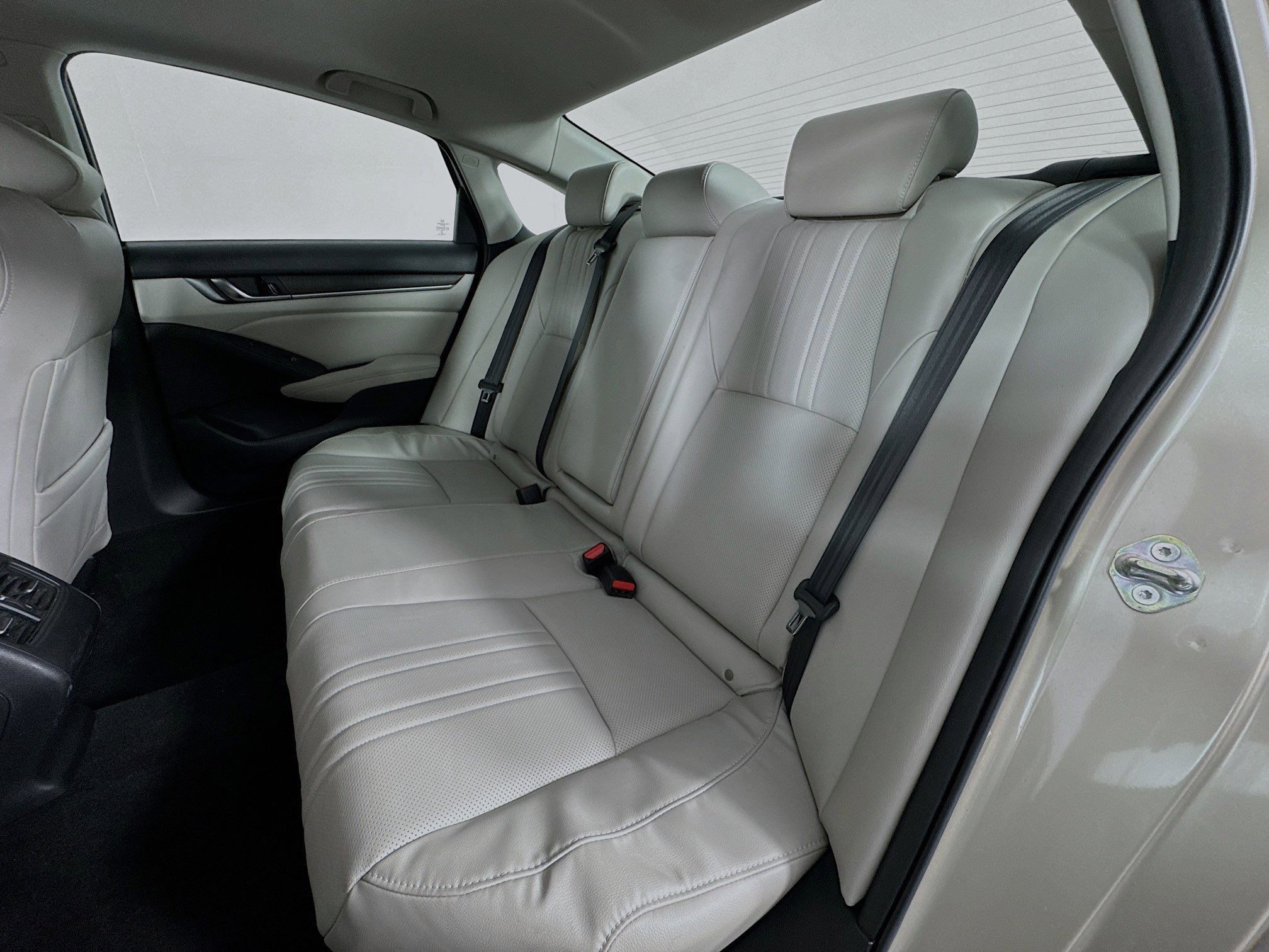 Certified 2018 Honda Accord Touring image 25