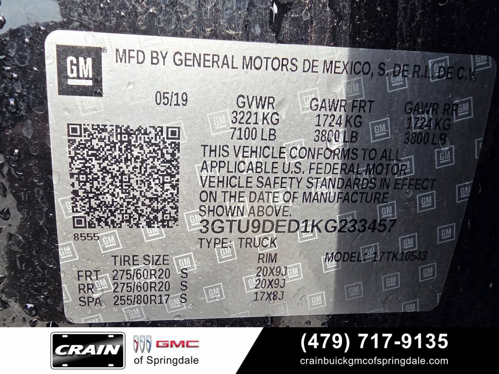 Used 2019 GMC Sierra 1500 SLT w/ SLT Premium Plus Package AWD/4WD image 31
