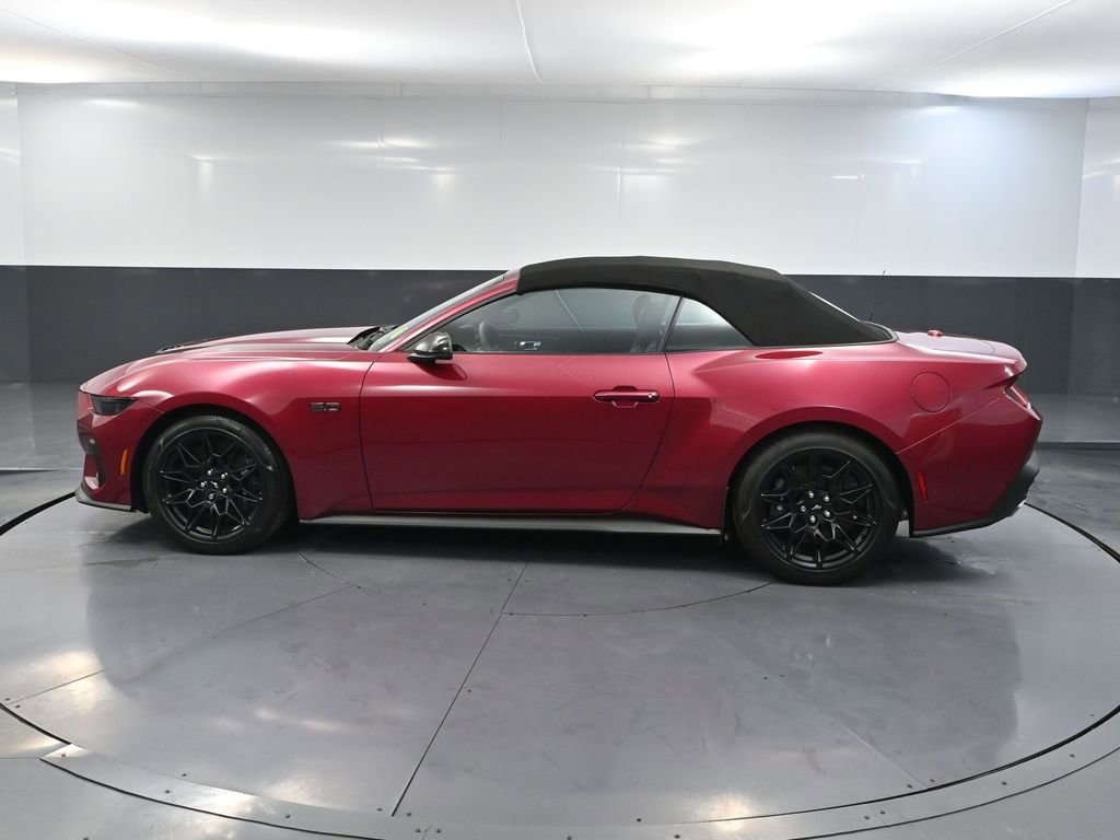 Used 2025 Ford Mustang GT Premium w/ GT Performance Package image 11