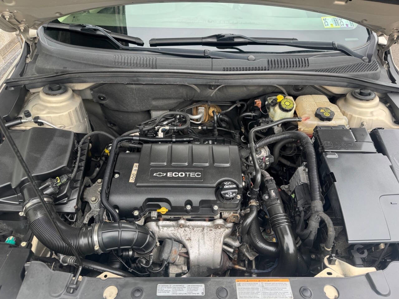 Used 2011 Chevrolet Cruze LT FWD image 7
