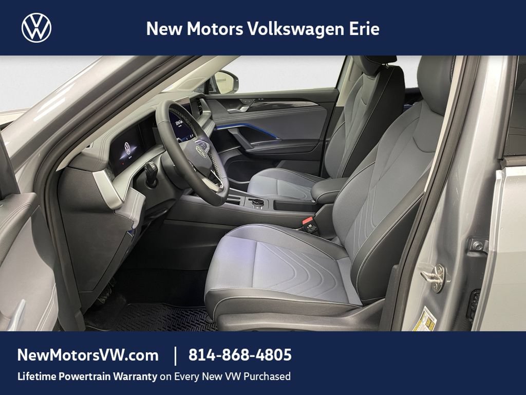 New 2026 Volkswagen Tiguan SE AWD/4WD image 7