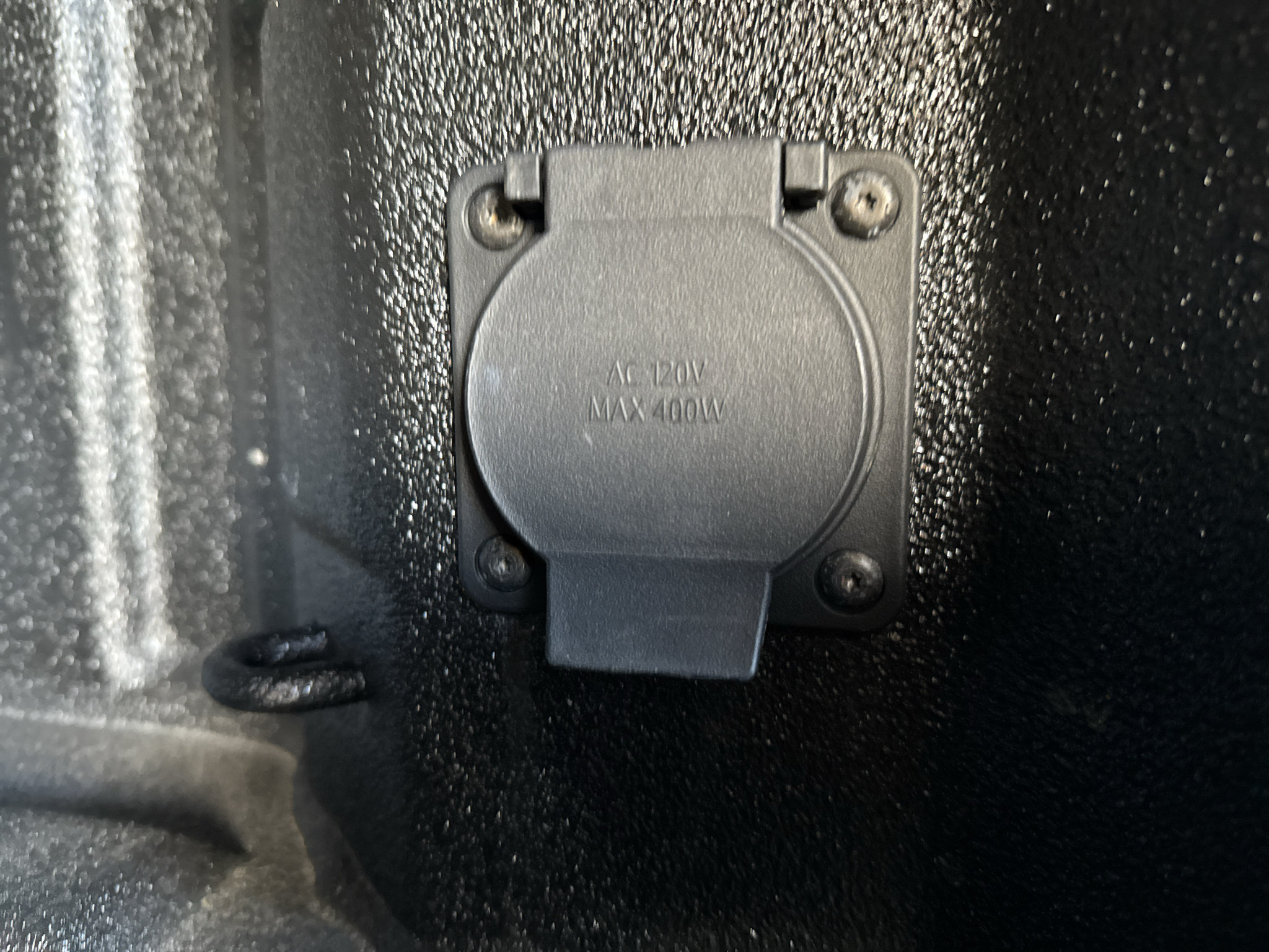 Used 2023 Chevrolet Silverado 1500 LT AWD/4WD image 21