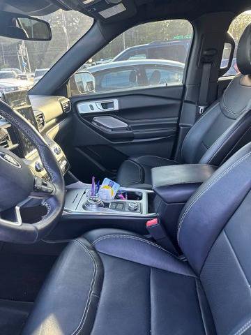 Certified 2020 Ford Explorer ST w/ Premium Technology Package AWD/4WD image 37