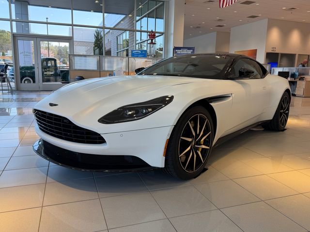 Used 2023 Aston Martin DB11 Coupe RWD image 1