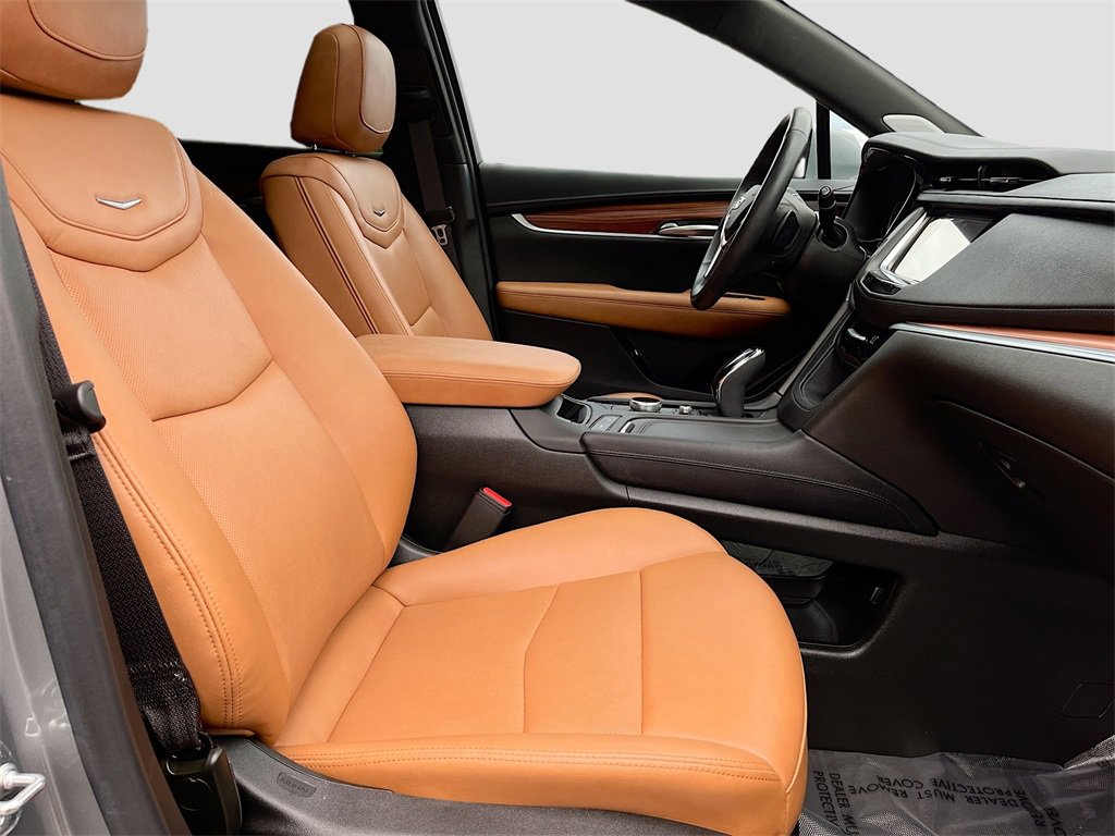 Used 2024 Cadillac XT5 Premium Luxury image 28