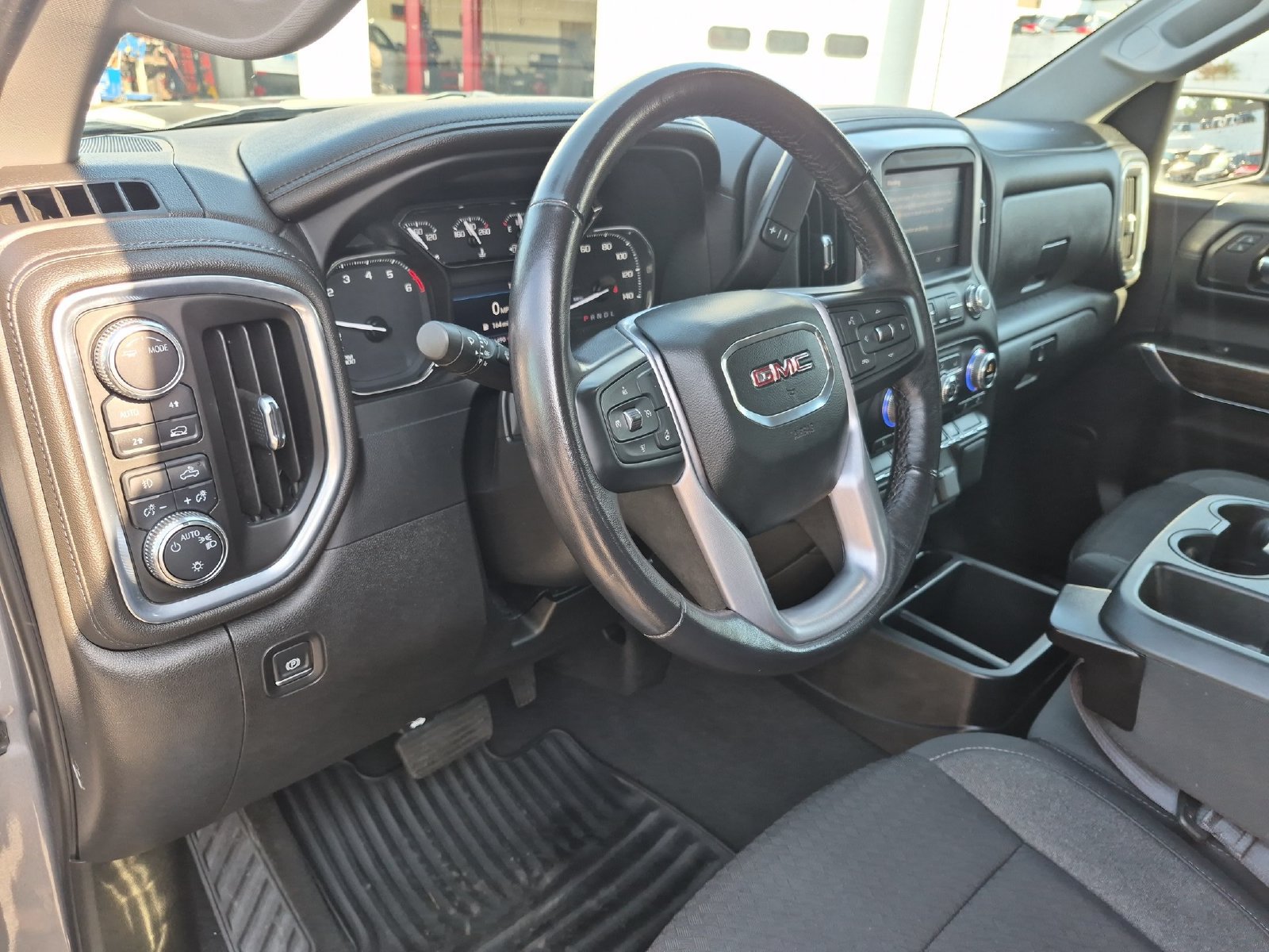 Used 2022 GMC Sierra 1500 Elevation AWD/4WD image 12