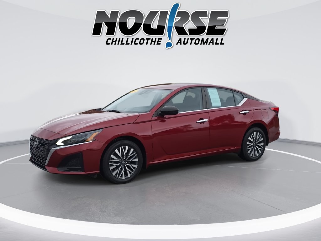 Used 2024 Nissan Altima 2.5 SV AWD/4WD image 4