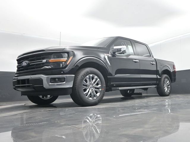 New 2025 Ford F150 XLT w/ Equipment Group 302A MID RWD image 44