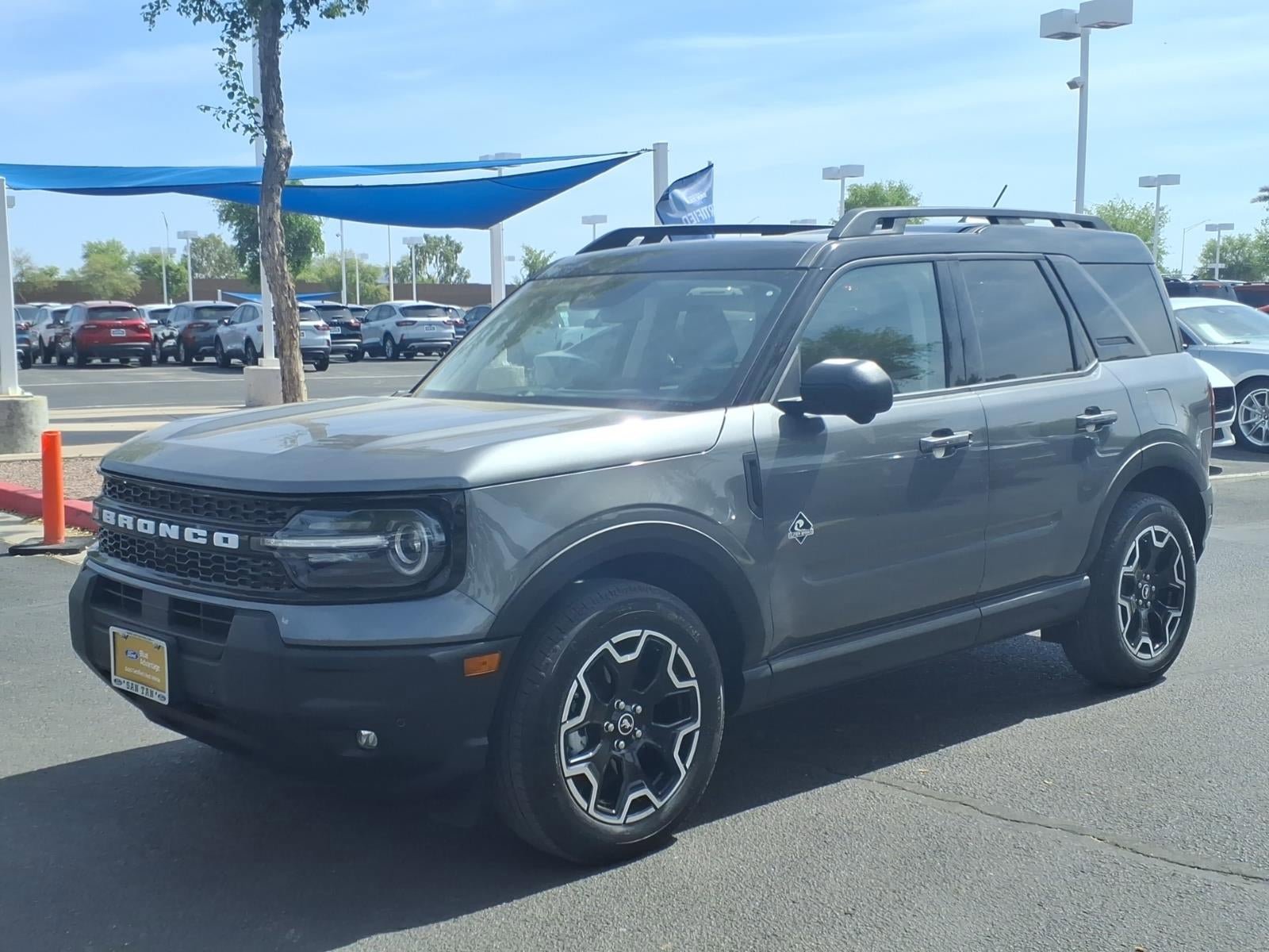 Certified 2025 Ford Bronco Sport Outer Banks w/ Outer Banks Tech Package+ AWD/4WD image 8