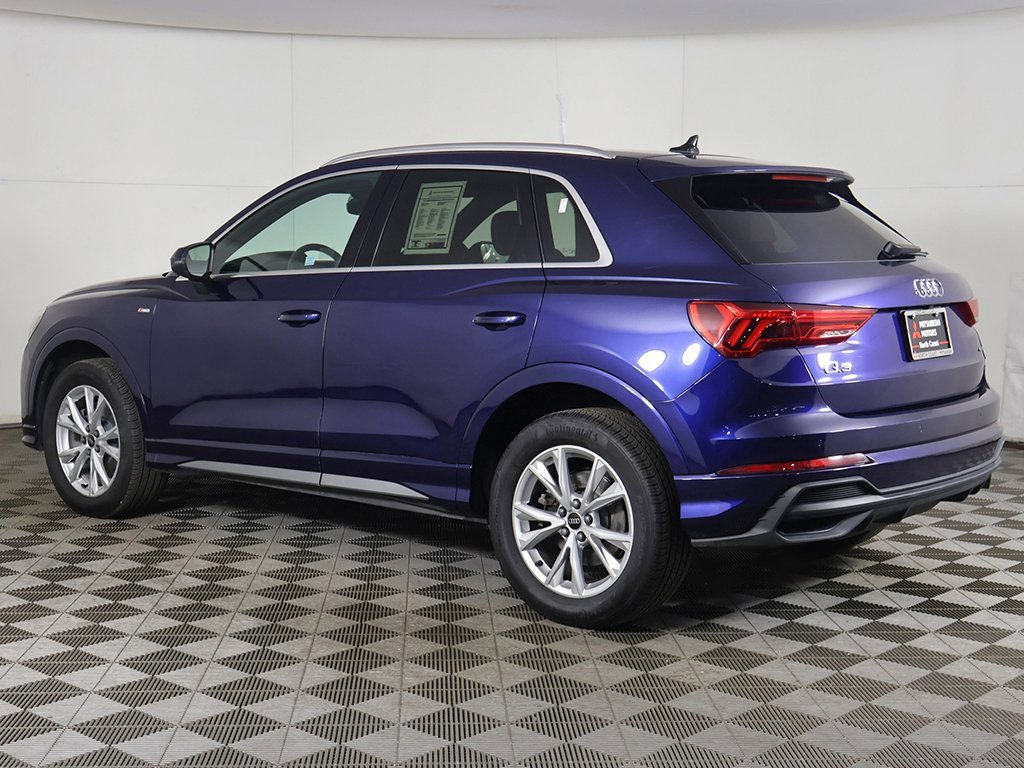 Used 2023 Audi Q3 2.0T Premium w/ Convenience Package image 8