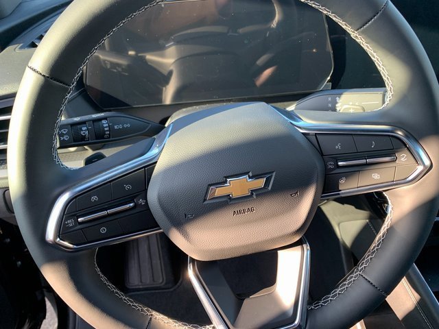 New 2026 Chevrolet Traverse LT w/ Sun and Wheel Package image 14