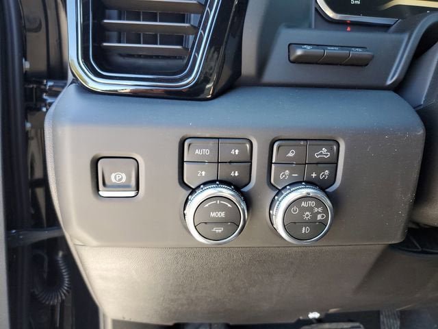 New 2026 GMC Sierra 1500 AT4 w/ AT4 Premium Package AWD/4WD image 31