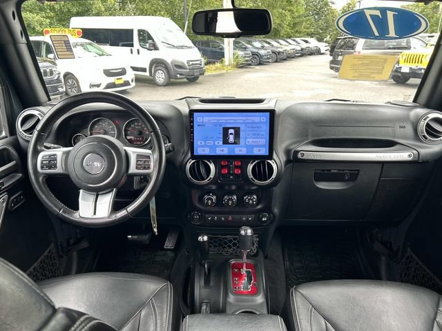 Used 2017 Jeep Wrangler Unlimited Rubicon AWD/4WD image 17