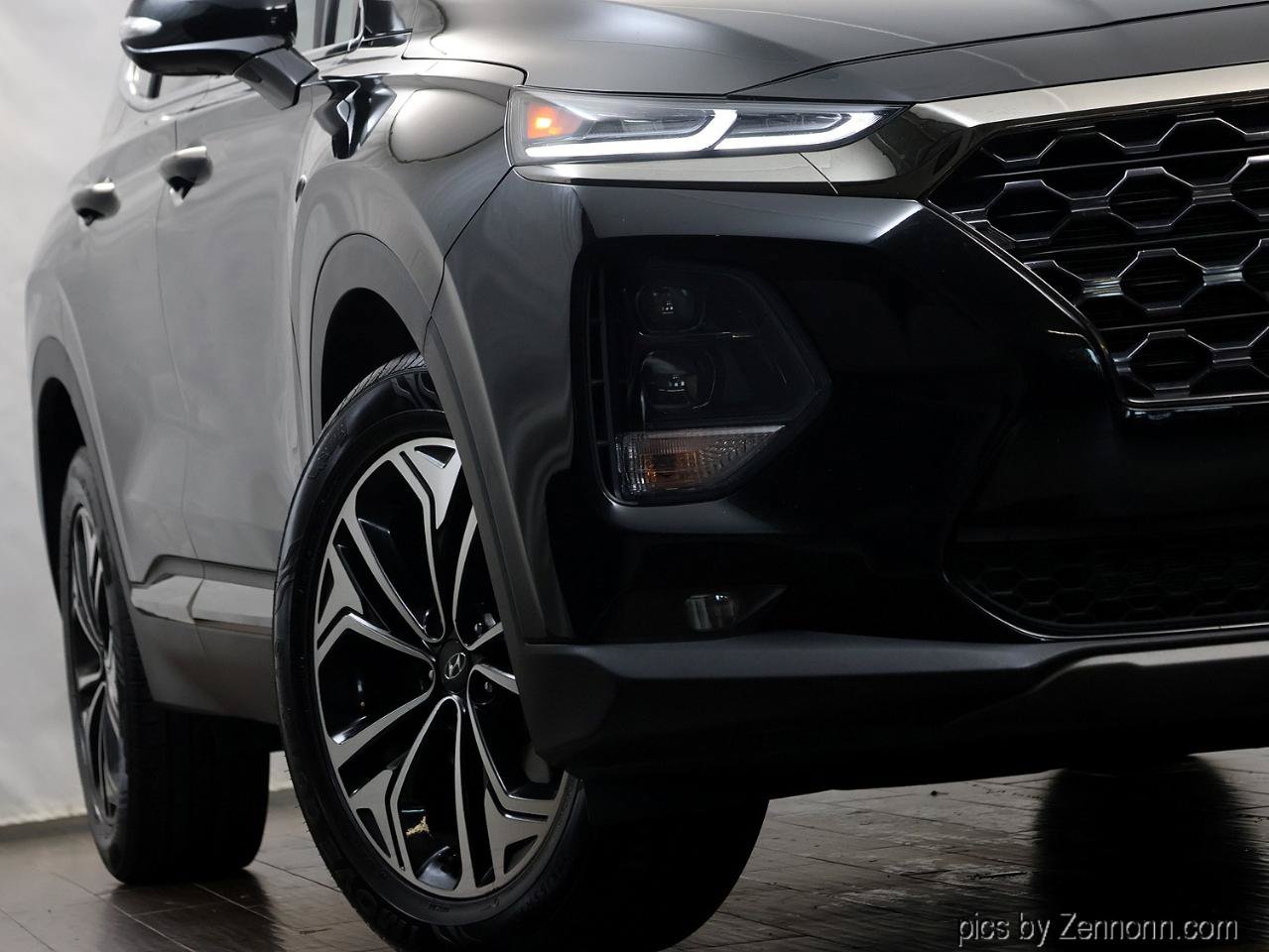 Used 2020 Hyundai Santa Fe Limited AWD/4WD image 4