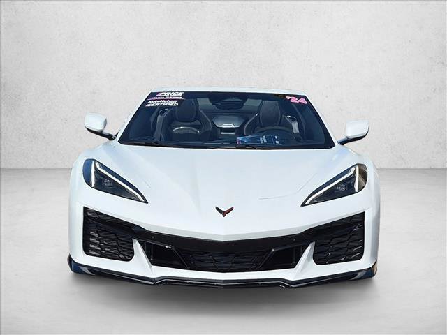 Used 2024 Chevrolet Corvette Z06 RWD image 2