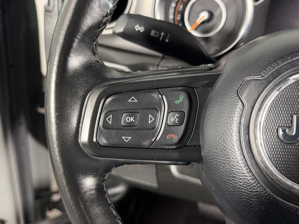 Used 2022 Jeep Gladiator Sport AWD/4WD image 17