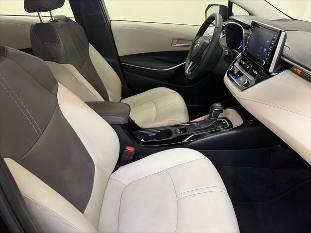 Used 2020 Toyota Corolla XLE FWD image 37