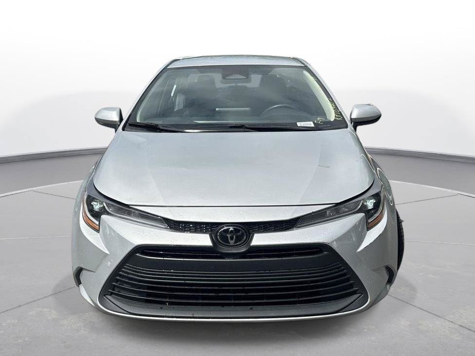 Certified 2024 Toyota Corolla LE FWD image 3