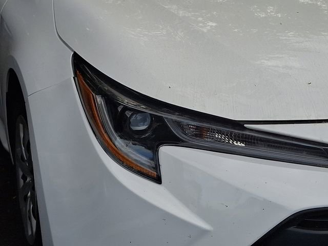 Used 2024 Toyota Corolla LE image 4