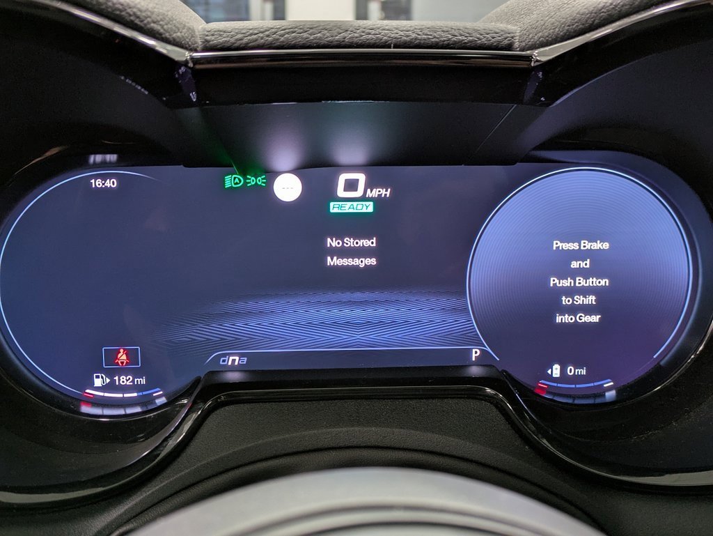 Used 2024 Alfa Romeo Tonale Ti w/ Premium Interior Package image 15