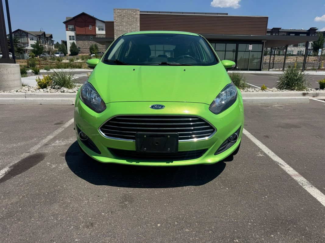 Used 2015 Ford Fiesta SE w/ Equipment Group 201A FWD image 3