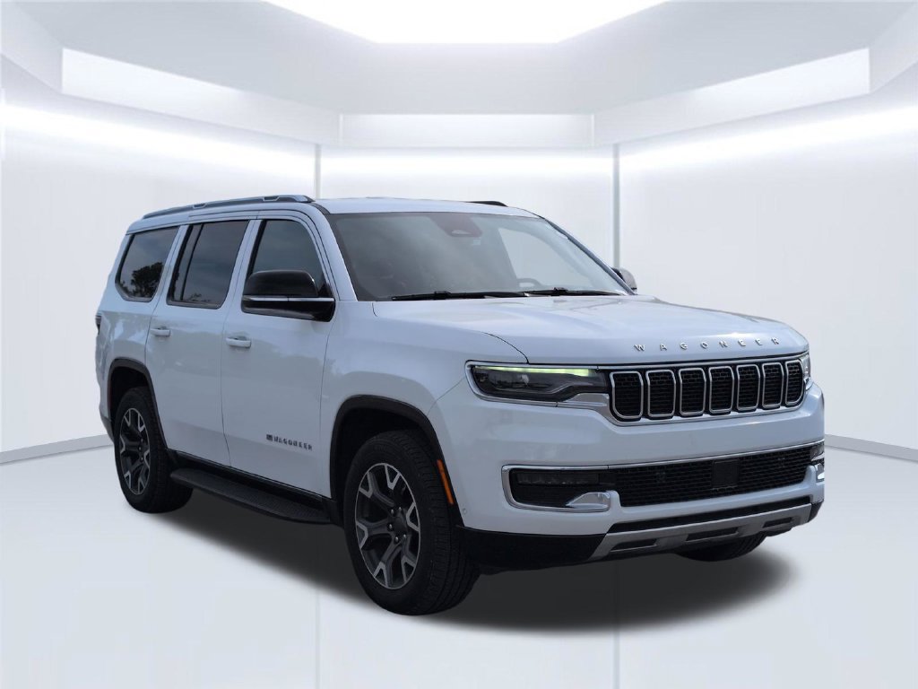 Used 2024 Jeep Wagoneer Series III AWD/4WD image 8