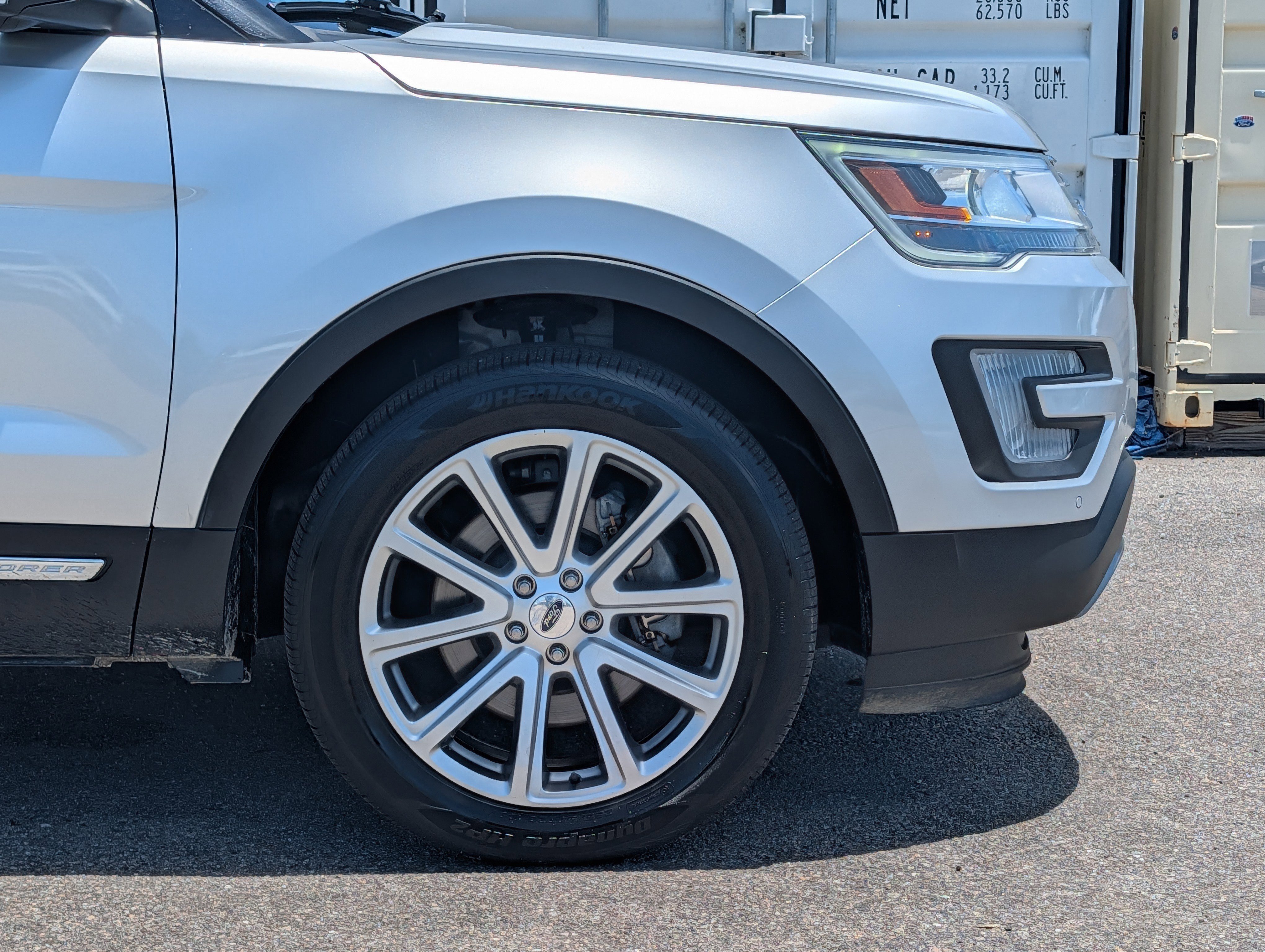 Certified 2017 Ford Explorer Limited AWD/4WD image 11