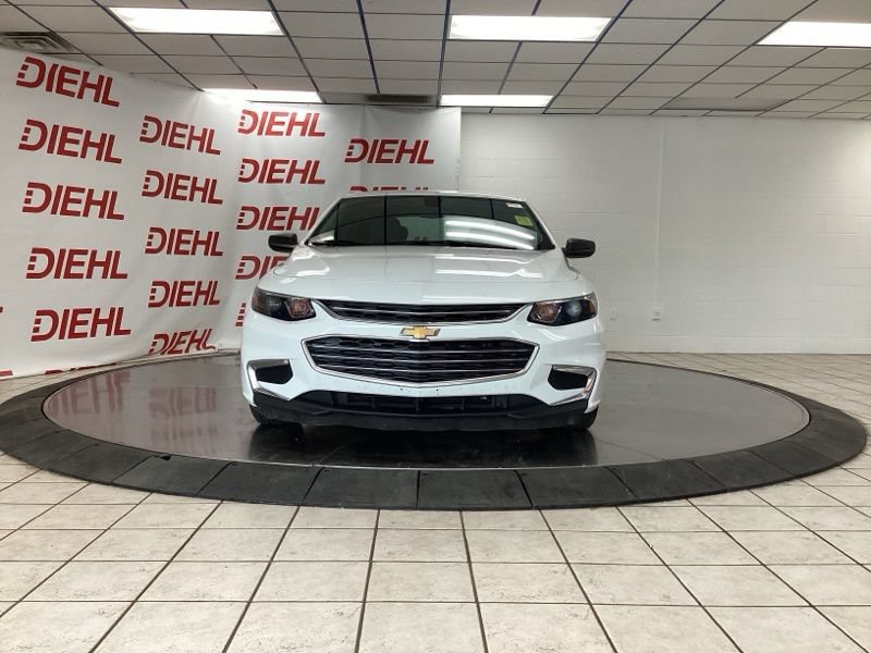 Used 2018 Chevrolet Malibu LS FWD video 2