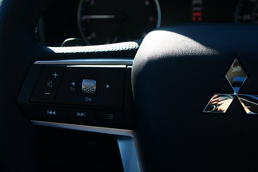 New 2026 Mitsubishi Outlander Trail Edition image 15