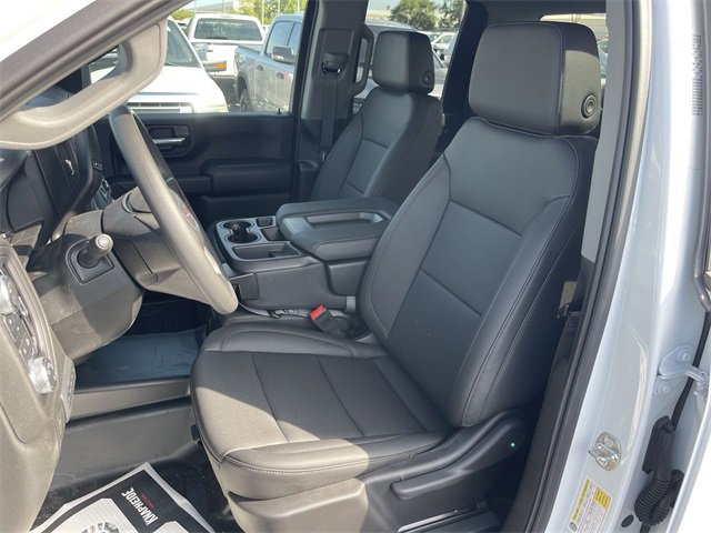 New 2024 GMC Sierra 2500 Pro w/ Convenience Package image 7