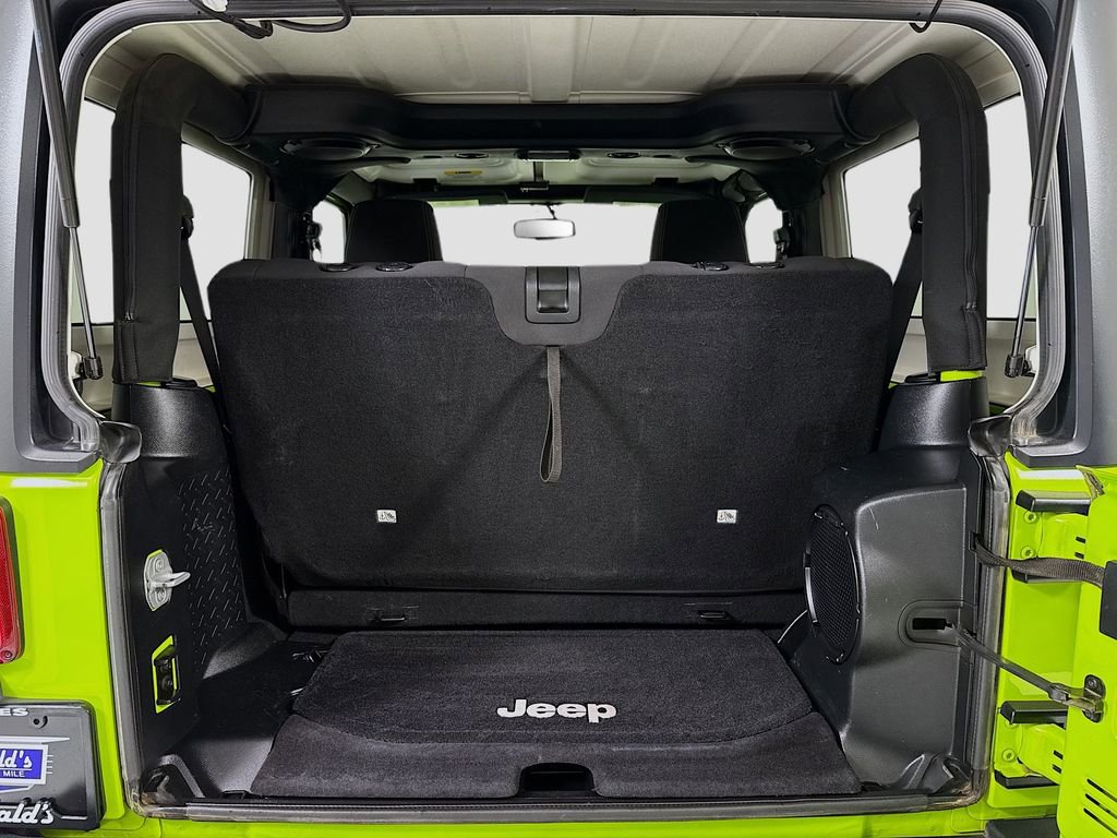 Used 2013 Jeep Wrangler Rubicon w/ PWR Convenience Group AWD/4WD image 19