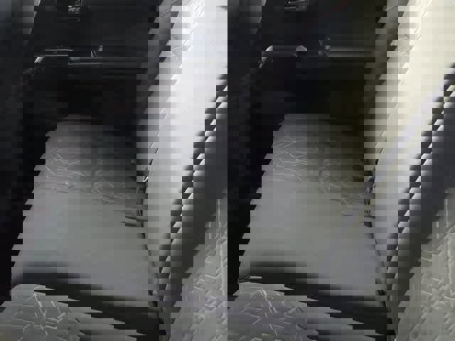 Used 2016 Toyota Tacoma TRD Sport image 9