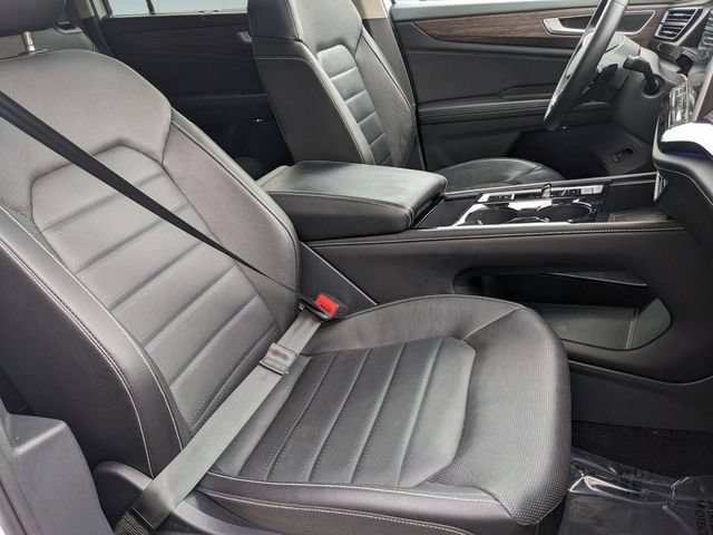 Used 2024 Volkswagen Atlas SEL AWD/4WD image 31