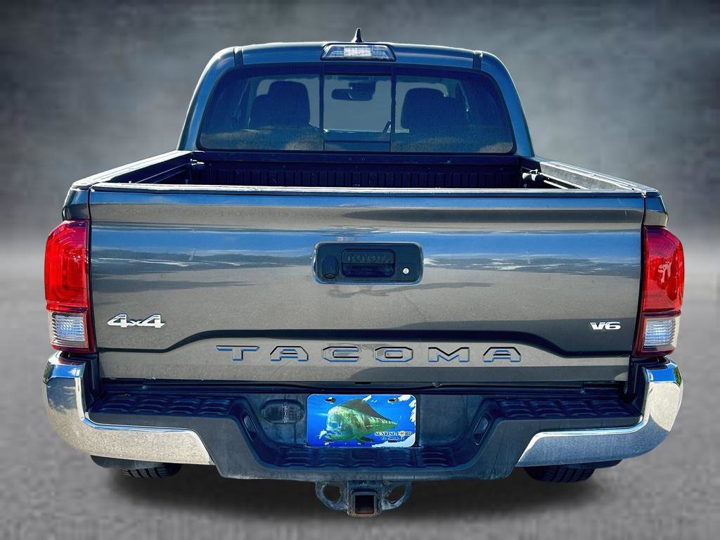 Used 2019 Toyota Tacoma SR5 AWD/4WD image 6