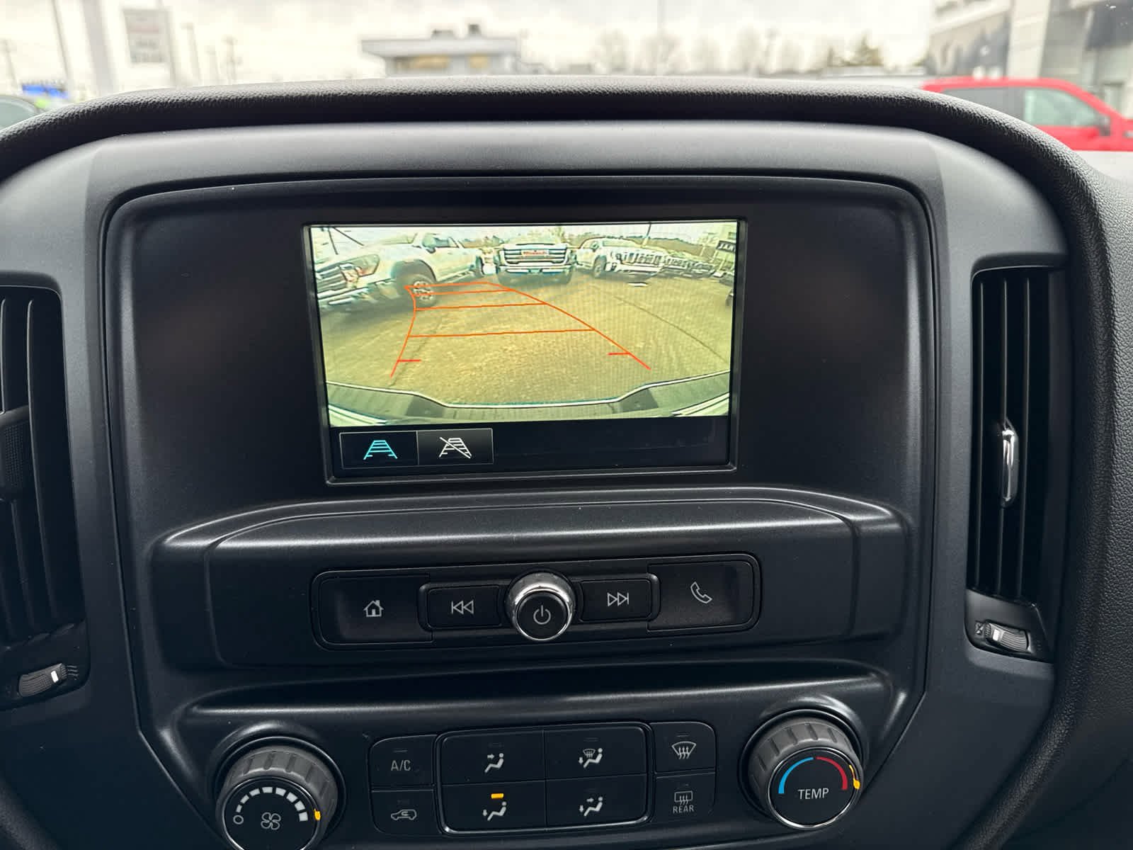 Used 2018 Chevrolet Silverado 1500 Custom w/ Custom Value Package AWD/4WD image 20