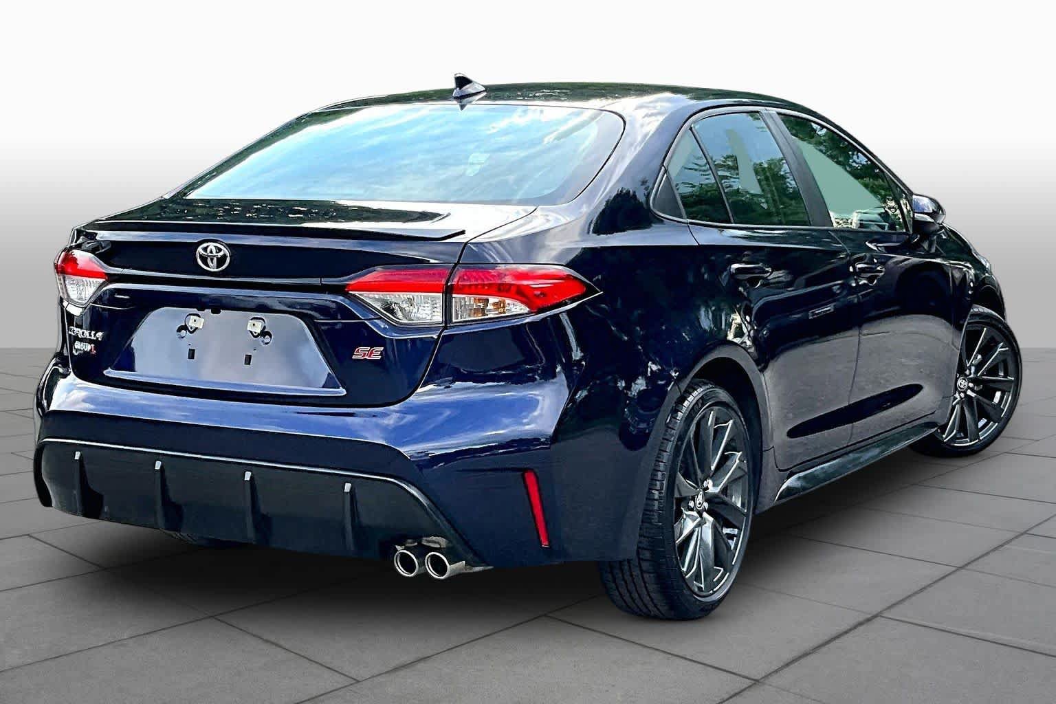Certified 2025 Toyota Corolla SE w/ SE Premium Package FWD image 13