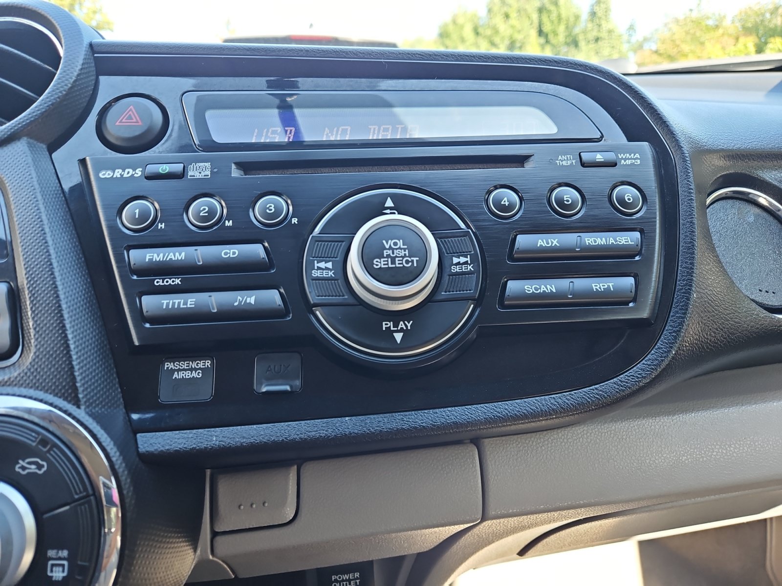 Used 2012 Honda Insight LX image 17