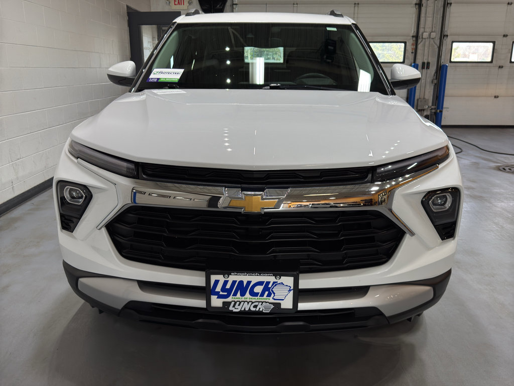 Used 2024 Chevrolet TrailBlazer LT w/ LT Cold Weather Package image 9