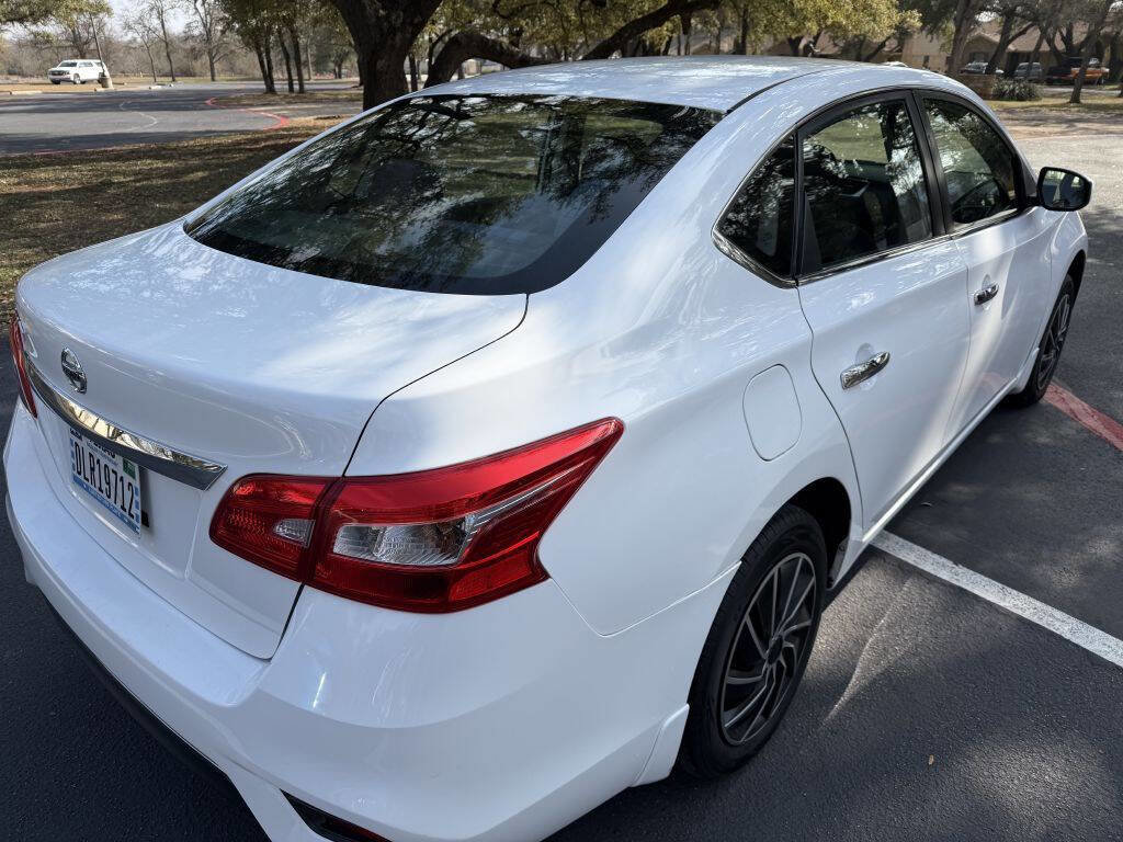 Used 2018 Nissan Sentra S image 5