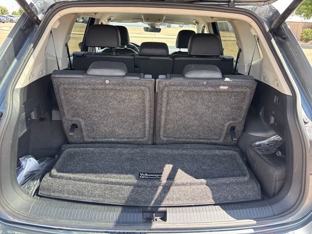 Used 2023 Volkswagen Tiguan SE image 5