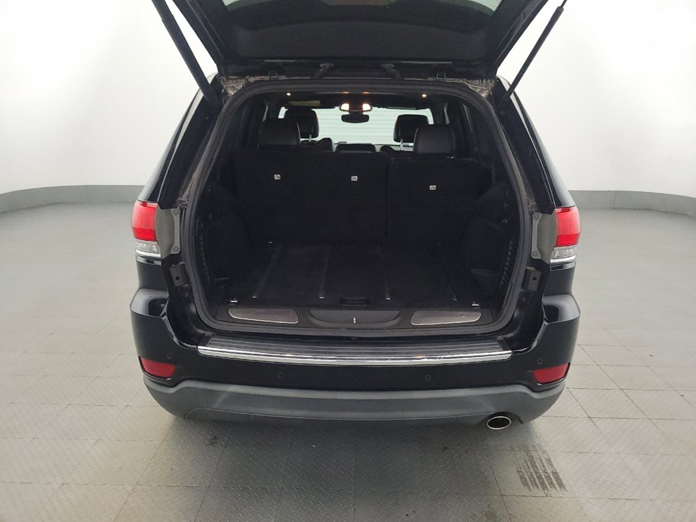 Used 2017 Jeep Grand Cherokee Limited AWD/4WD image 29