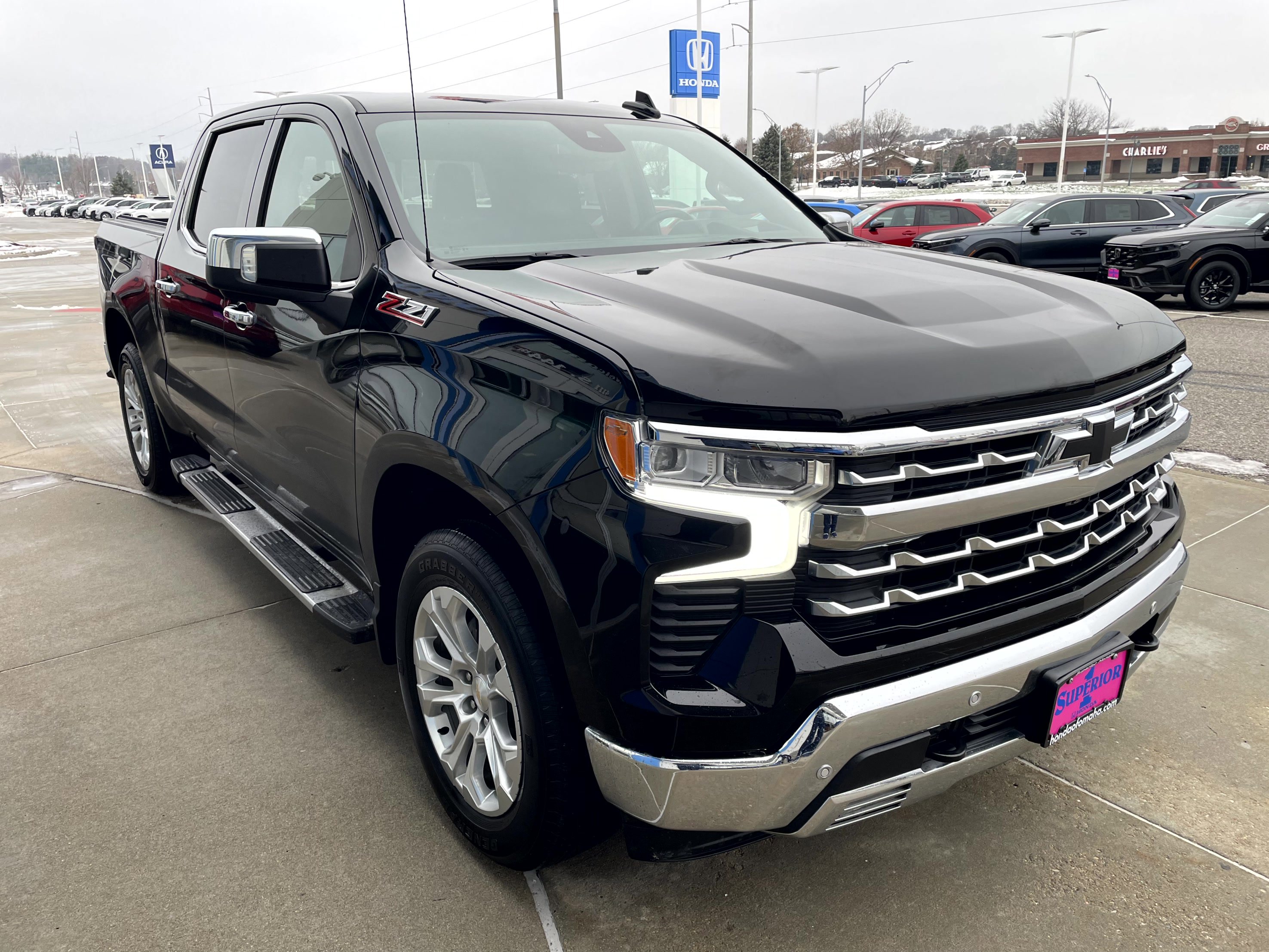 Used 2023 Chevrolet Silverado 1500 LTZ image 4