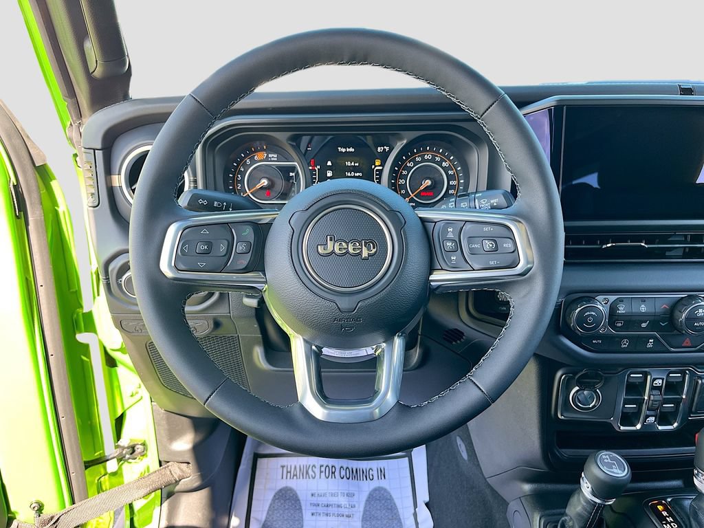 New 2026 Jeep Wrangler Unlimited Sahara w/ Whitecap Package AWD/4WD image 11