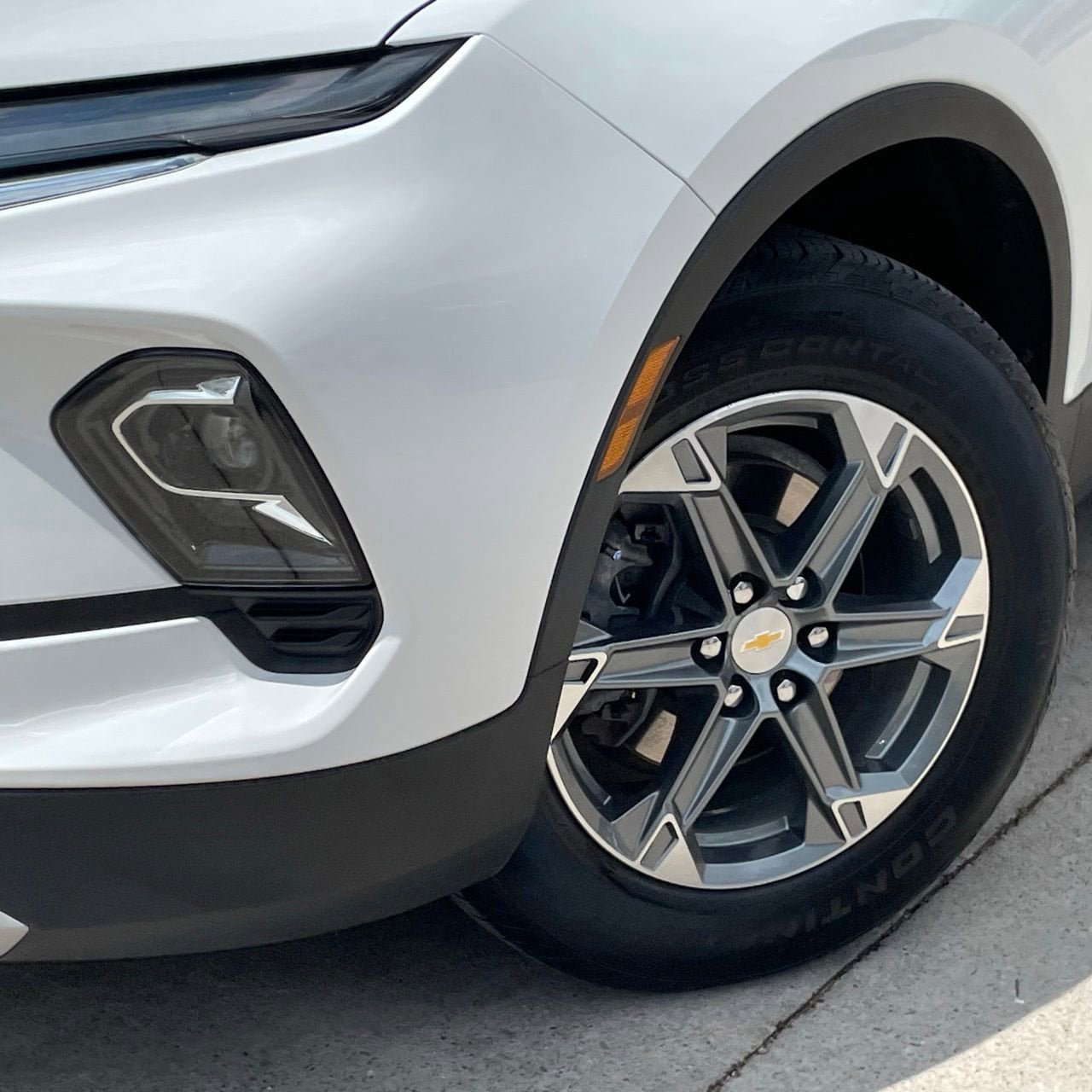 Used 2024 Chevrolet Blazer LT w/ Convenience Package FWD image 8