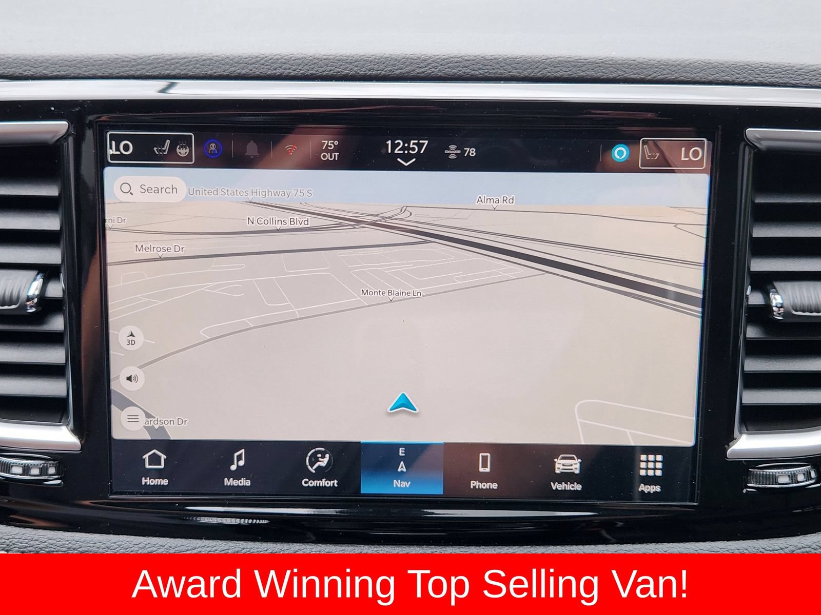 New 2026 Chrysler Pacifica Limited w/ Uconnect Theater Family Group FWD image 24