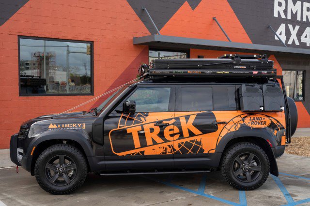 Used 2023 Land Rover Defender 110 S image 7