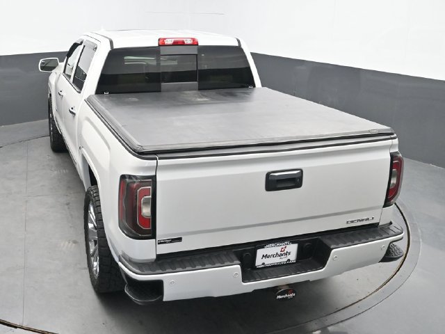 Used 2017 GMC Sierra 1500 Denali w/ Denali Ultimate Package AWD/4WD image 26