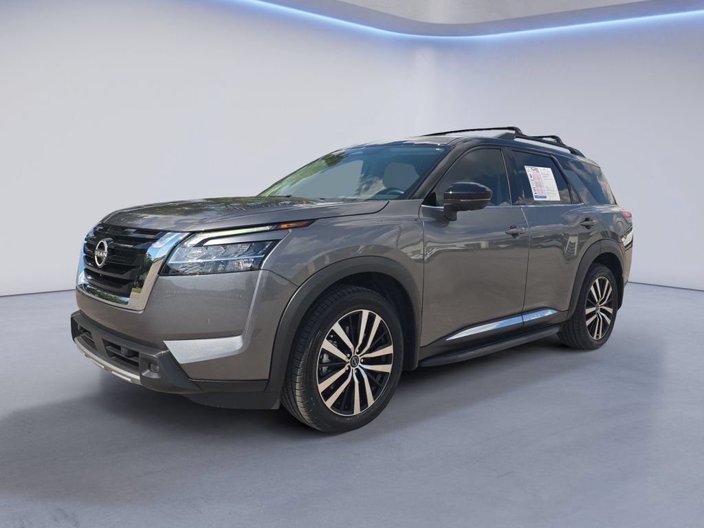 Used 2023 Nissan Pathfinder Platinum w/ Lighting Package (N93)