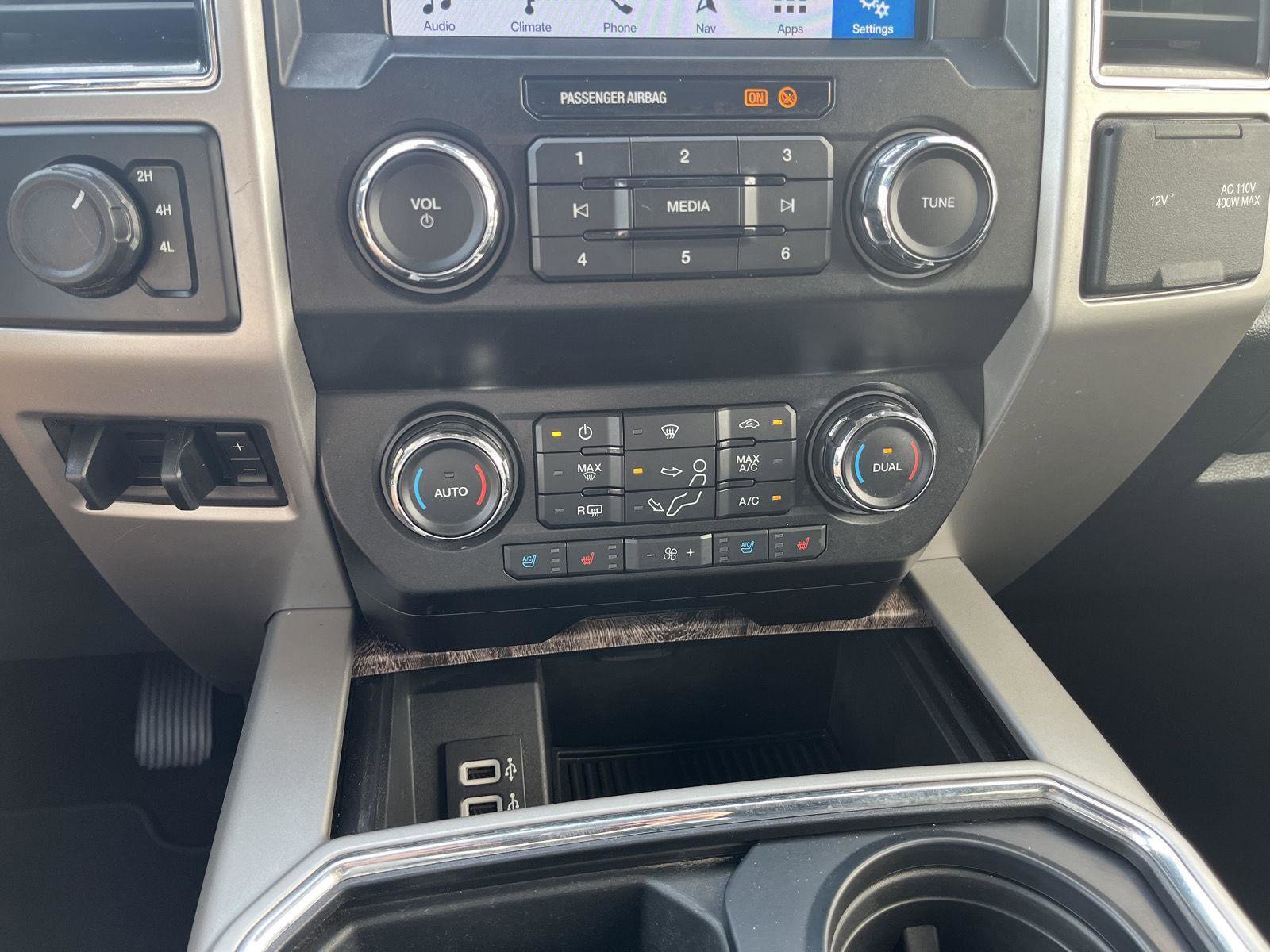 Certified 2019 Ford F250 Lariat w/ Chrome Package AWD/4WD image 23